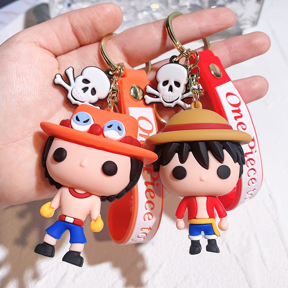 Anime One Piece Figur Schlüsse – Car Accessories For Interior Bewertung und Preis